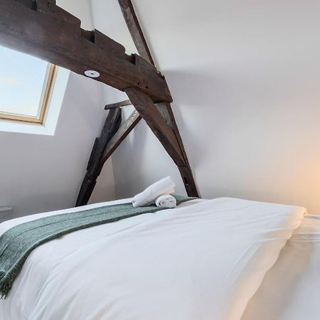 Duplex Next To Grand Place ليل المظهر الخارجي الصورة