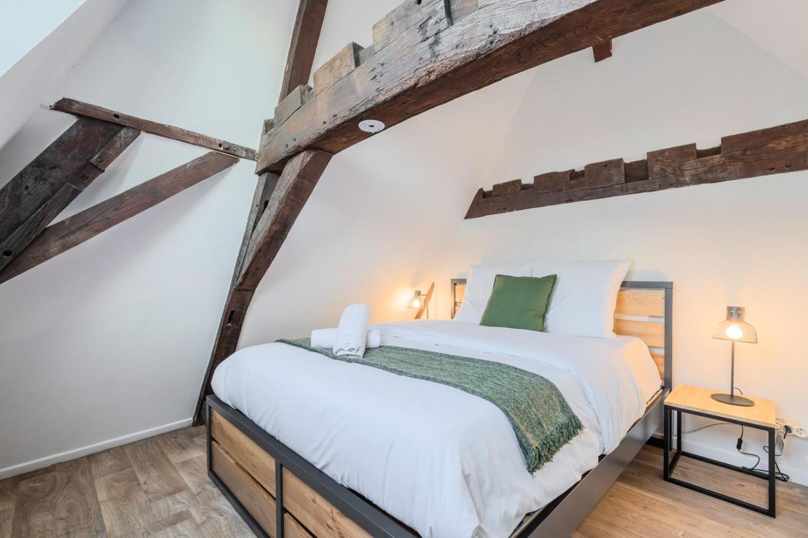 Duplex Next To Grand Place ليل المظهر الخارجي الصورة